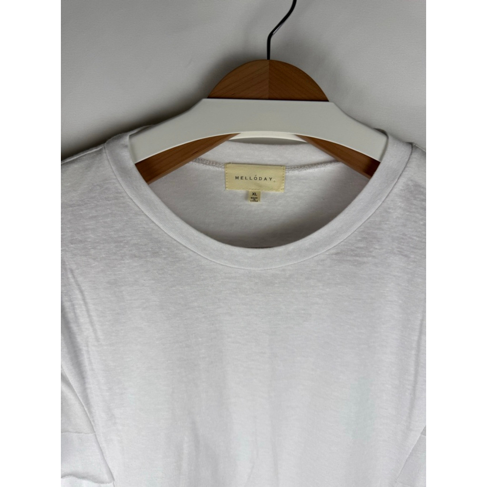 Women's Melloday T-Shirt White Size XL $12 w/$25 purchase - Picture 2 of 5